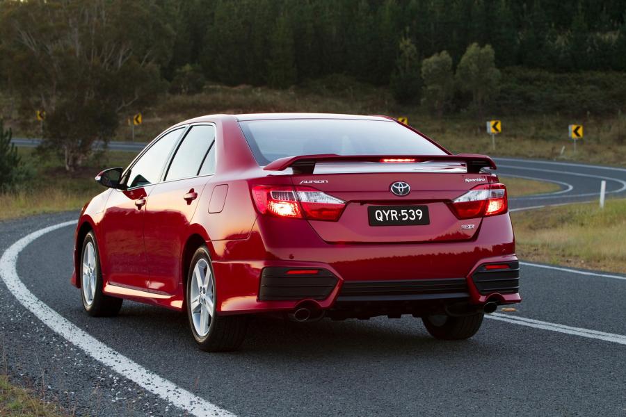  Toyota Aurion Sportivo ZR6 2012 года  (фото 8 из 19)